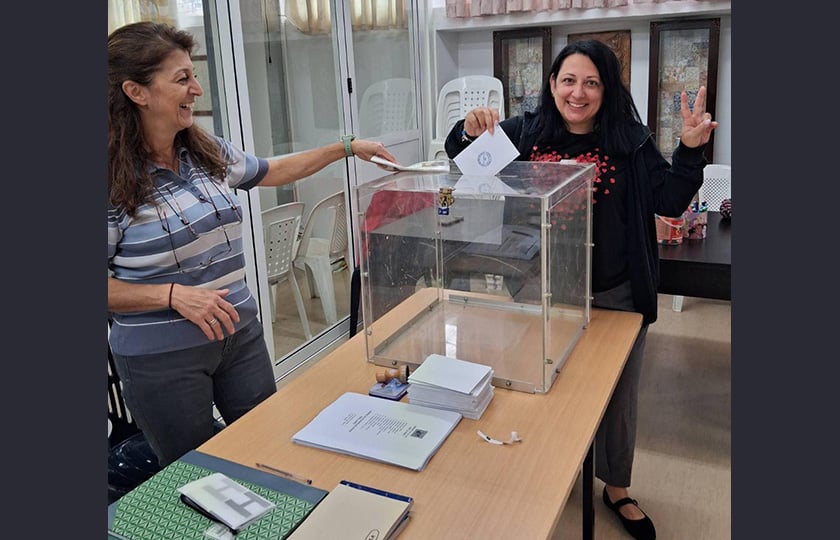 peristeri-psifizoun-apo-to-proi