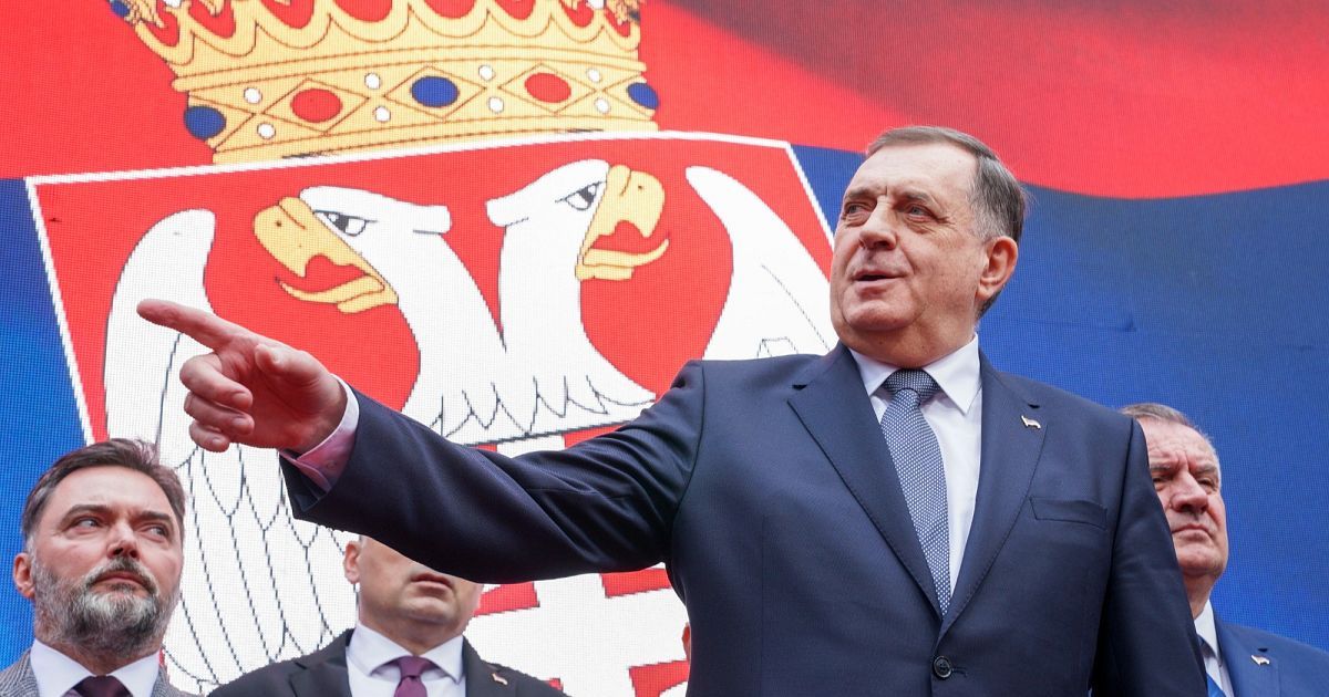 pii-ke-giati-diokoun-ton Ποιοι και γιατί διώκουν τον Μίλοραντ Ντόντικ
