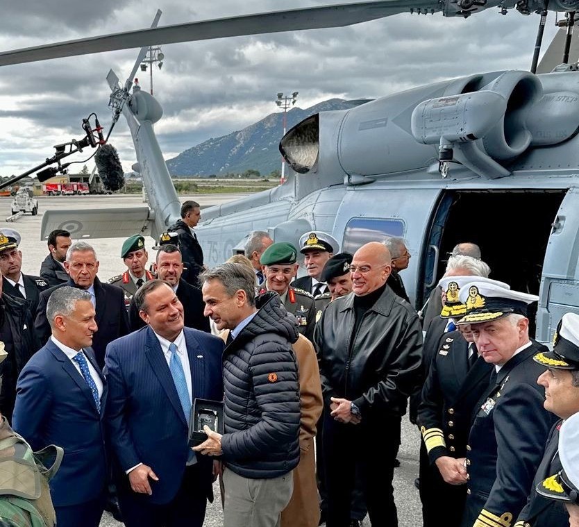 prothipourgos-stin-vouli-exoplistiko-me Πρωθυπουργός στην Βουλή: Εξοπλιστικό με νέες τεχνολογίες, ΕΠΑ και FOS