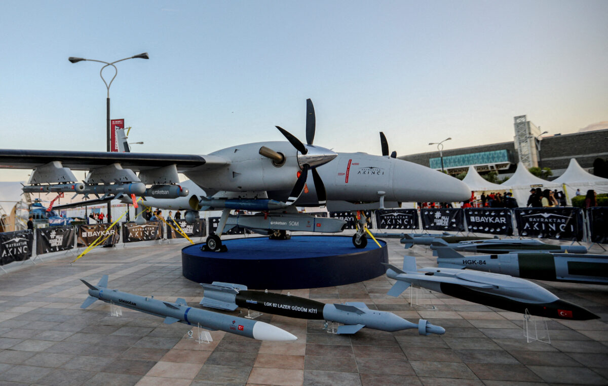 tourkika-UAV-pragmatopiisan-dio-paravasis Τουρκικά UAV πραγματοποίησαν δύο παραβάσεις του FIR Αθηνών στο νοτιοανατολικό Αιγαίο