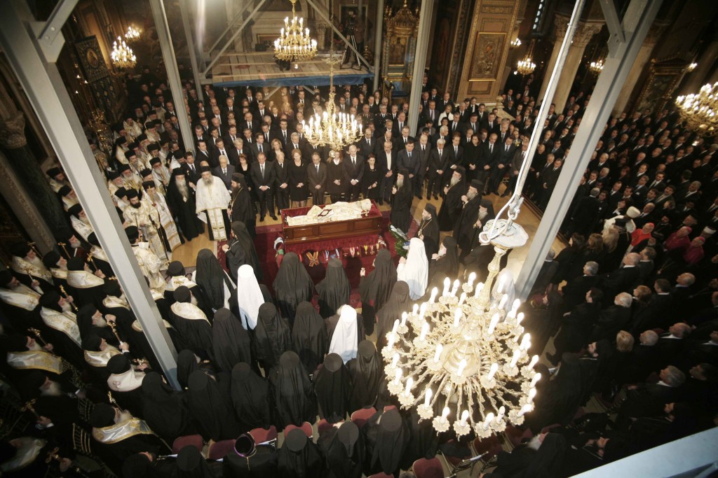 1166823-1024x683-1 Σαν σήμερα το 2008 εκοιμήθη ο Μακαριστός Αρχιεπίσκοπος Χριστόδουλος