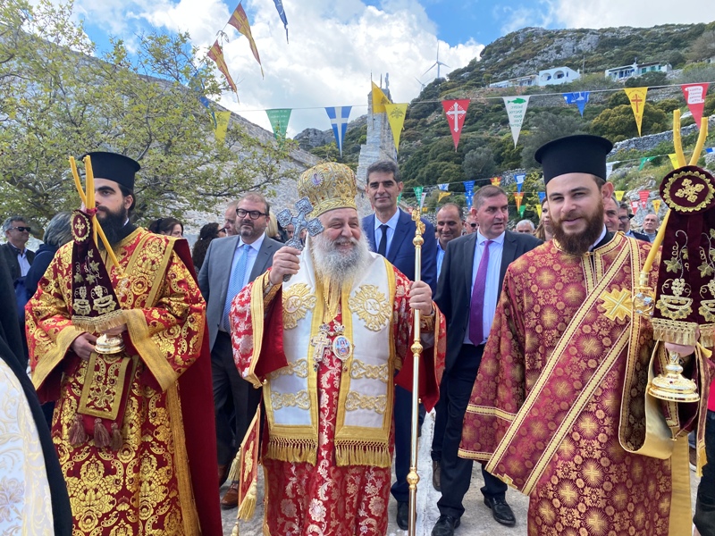 Η εορτή της Ζωοδόχου Πηγής στη Νάξο