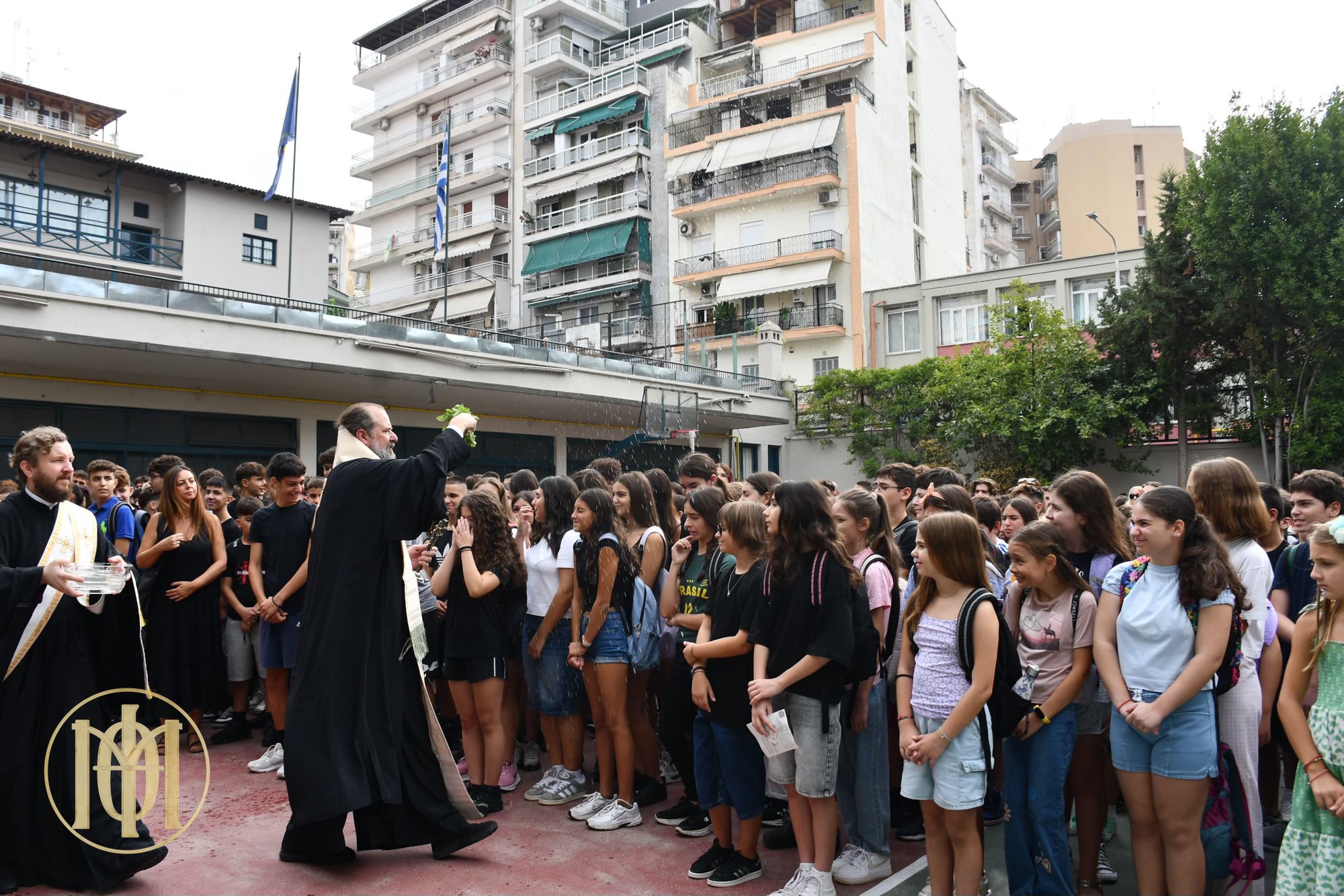 Αgiasmos-gia-to-neo-scholiko Αγιασμός για το νέο σχολικό έτος σε σχολεία της πόλης από τον Μητροπολίτη Θεσσαλονίκης