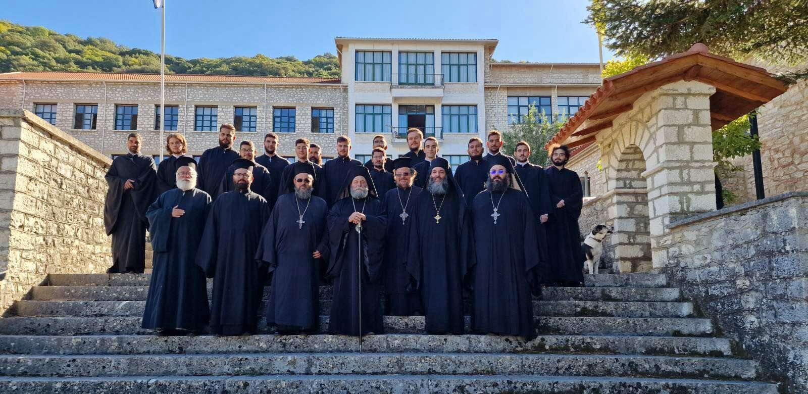 Αγιασμός και Ρασοφορία στην ΣΜΥΚ Βελλάς