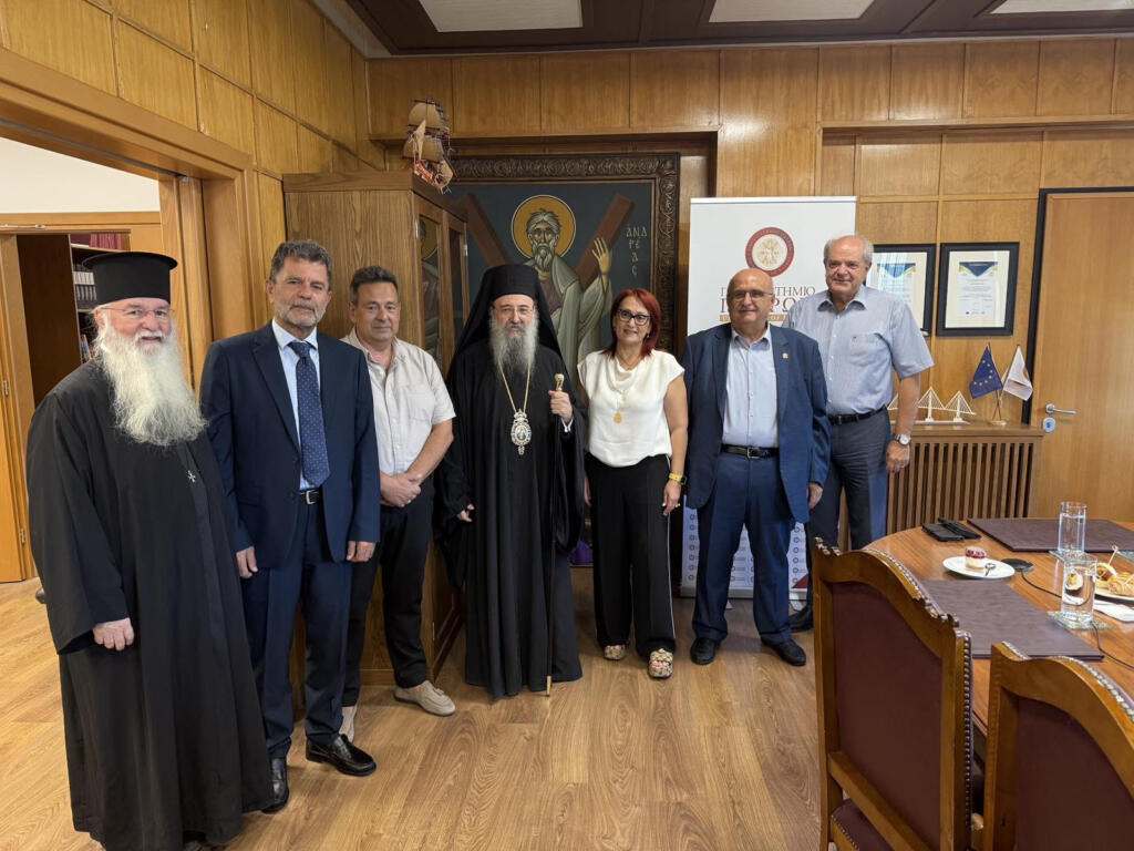 Ἁgiasmos-sto-panepistimio-patrῶn-gia Ἁγιασμός στό Πανεπιστήμιο Πατρῶν γιά τό νέο Ἀκαδημαϊκό ἒτος.