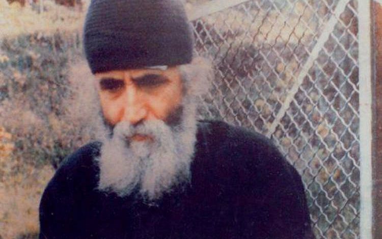 Άgios-paisios-o-theos-voithai