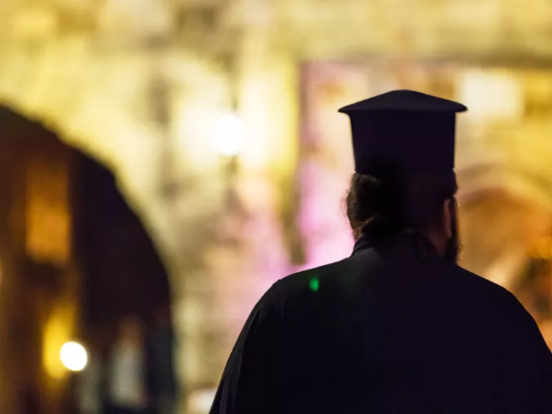 Ανακοίνωση Ι.Μ. Κορίνθου σχετικά με Ιερέα στα Πιτσά Κορινθίας