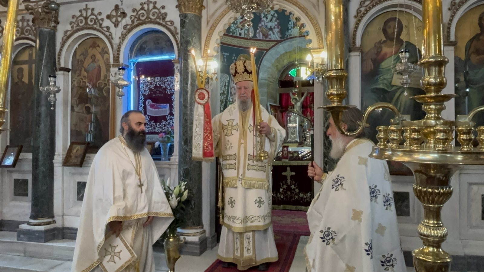 Αrchieratiki-thia-litourgia-ke-egkomia Αρχιερατική Θεία Λειτουργία και Εγκώμια στην Παναγία της Κύμης