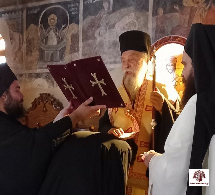 chirothesia-anagnosti-stin-i.m.-Αgion Χειροθεσία αναγνώστη στην Ι.Μ. Αγίων Αναργύρων Πάρνωνα