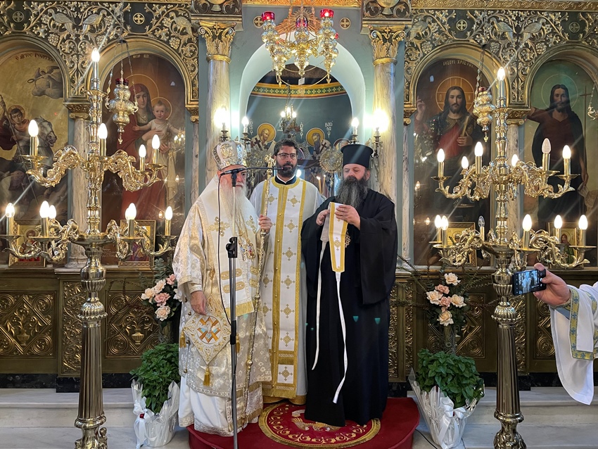 chirotonia-diakonou-apo-ton-mitropoliti Χειροτονία Διακόνου από τον Μητροπολίτη Κορίνθου