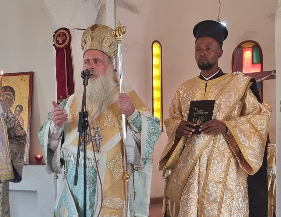 chirotonia-diakonou-sti-mitropoli-kinsasas Χειροτονία Διακόνου στη Μητρόπολη Κινσάσας