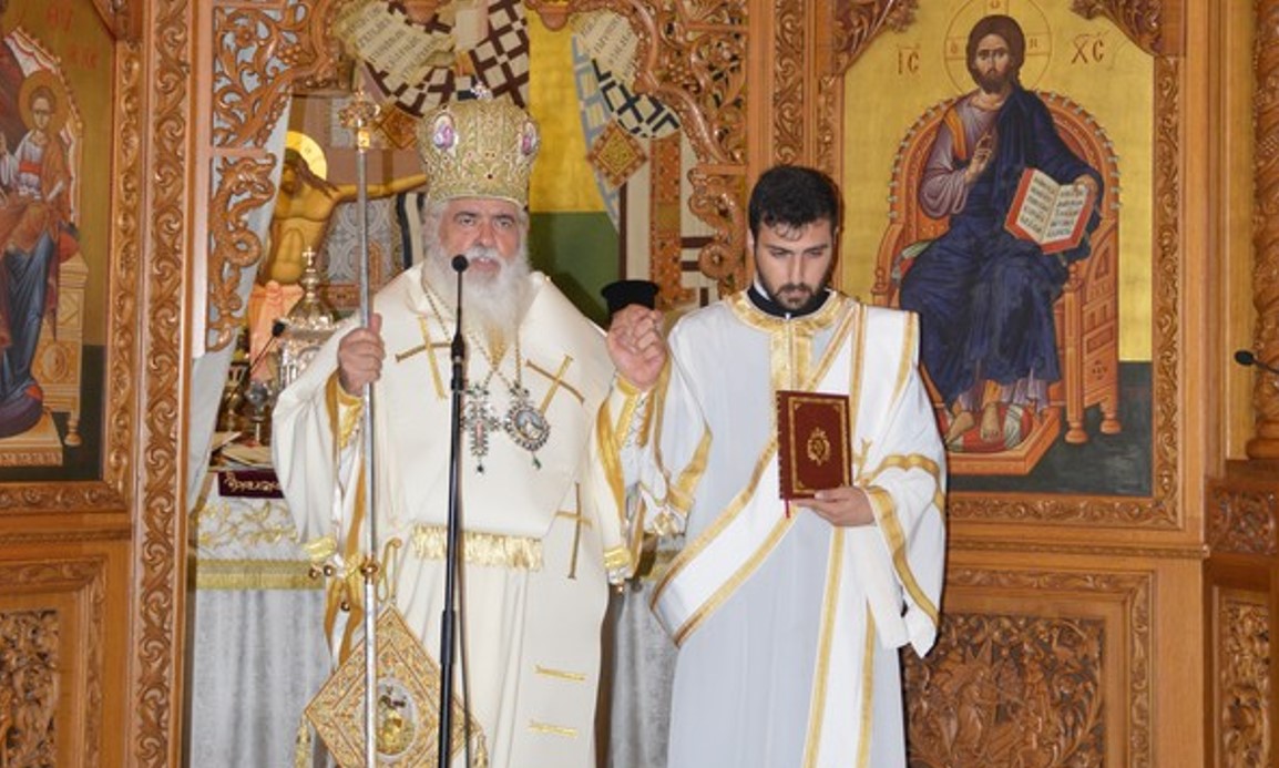 chirotonia-diakonou-telese-o-mitropolitis Χειροτονία Διακόνου τέλεσε ο Μητροπολίτης Νεαπόλεως