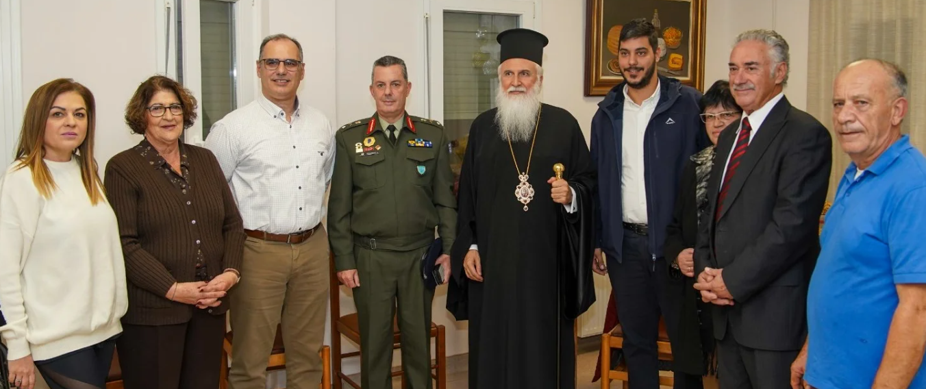 christougenniatiki-ekdilosi-se-monada-frontidas Χριστουγεννιάτικη εκδήλωση σε Μονάδα Φροντίδας Ηλικιωμένων παρουσία του Μητροπολίτη Λήμνου