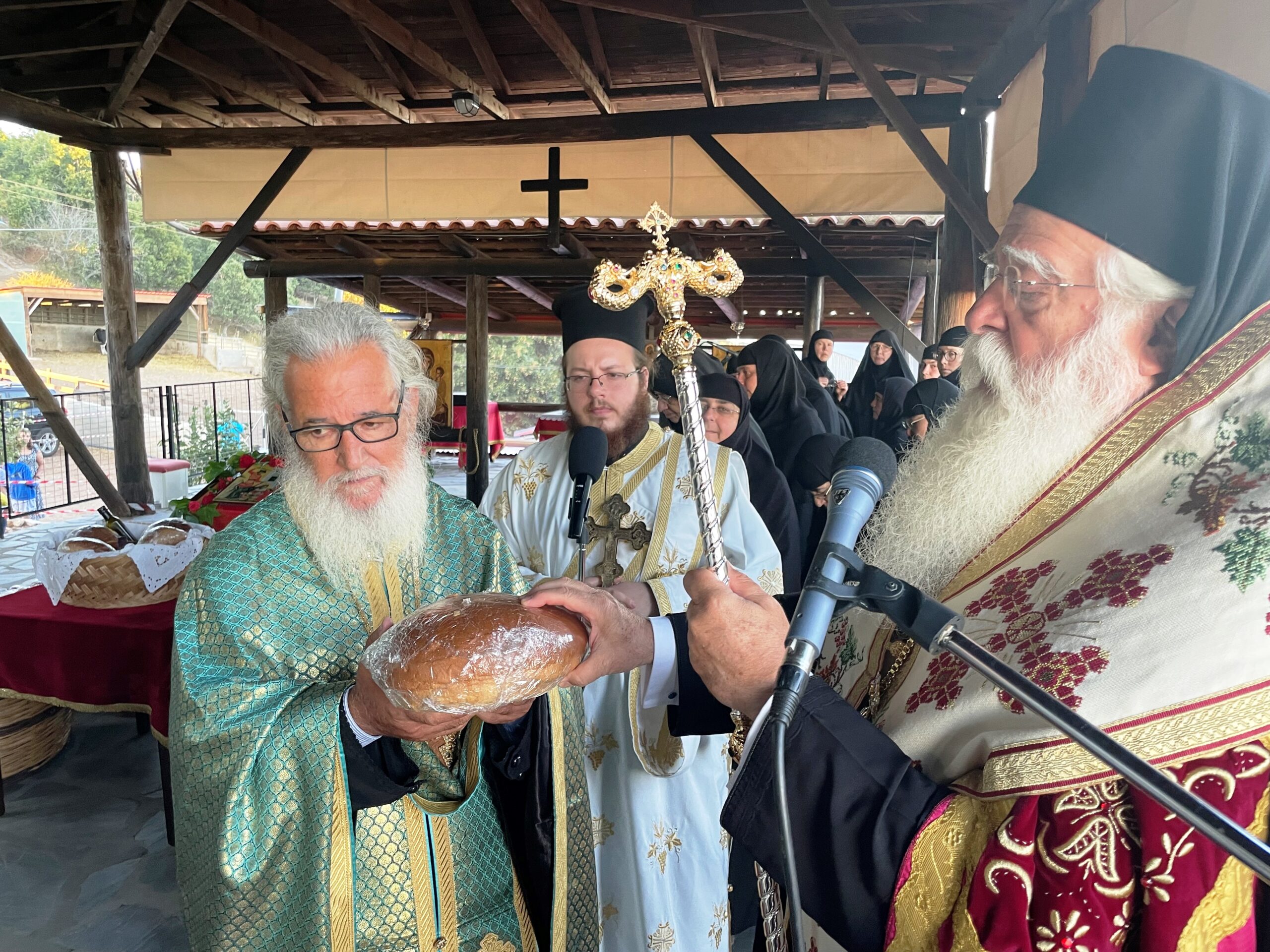 Δημητριάδος Ιγνάτιος: «Xωρίς τον Θεό, ο άνθρωπος χάνει την ανθρωπιά του»