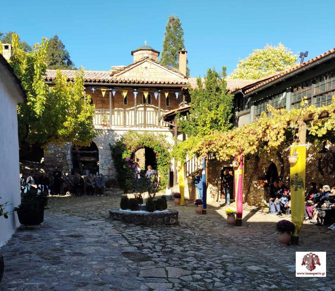 disarchieratiki-thia-litourgia-stin-panigiri Δισαρχιερατική Θεία Λειτουργία στην πανήγυρη της Ι.Μ. Αγ. Αναργύρων Πάρνωνα