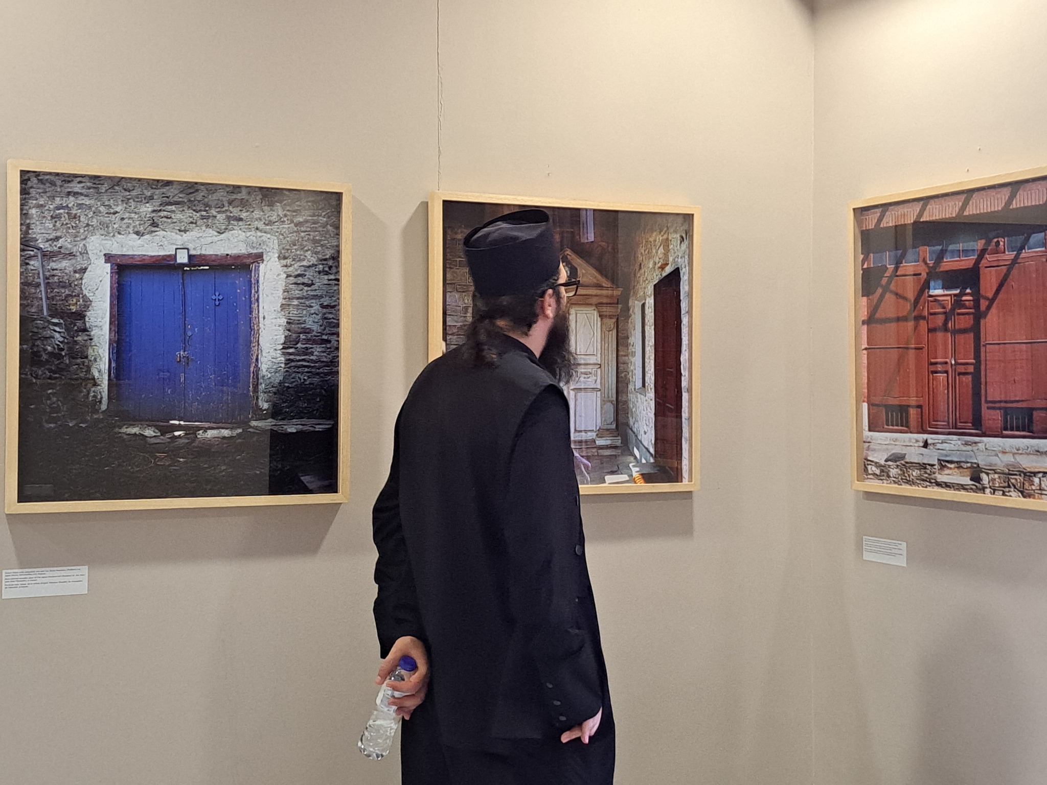 egkenia-ekthesis-fotografias-Άthos-thiravli Εγκαίνια έκθεσης φωτογραφίας «Άθως Θύραυλοι Στώμεν» στο Κέντρο Πολιτισμού Ιερισσού