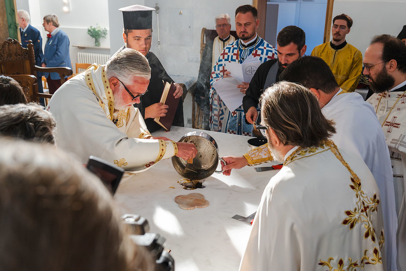 egkenia-tou-ierou-naou-genethliou Εγκαίνια του Ιερού Ναού Γενεθλίου της Θεοτόκου στις Βρυξέλλες
