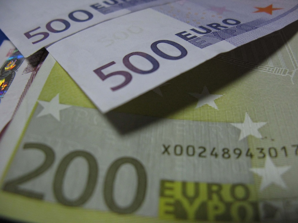ekatommiria-se-misthous-ke-bonous Εκατομμύρια σε μισθούς και μπόνους για τους επικεφαλής των 4 τραπεζών