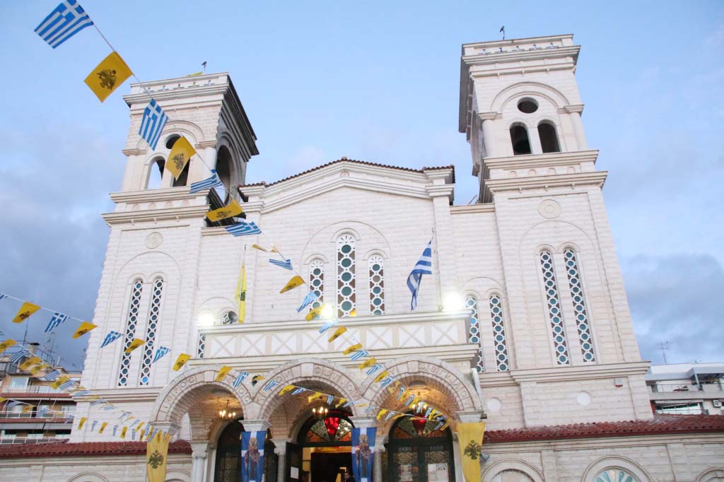 ekdilosi-afieromeni-sti-mitera-ston