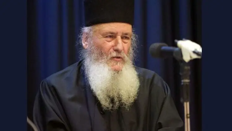 ekimithi-o-emvlimatikos-gerontas-vasilios-1 Εκοιμήθη ο εμβληματικός Γέροντας Βασίλειος Γοντικάκης