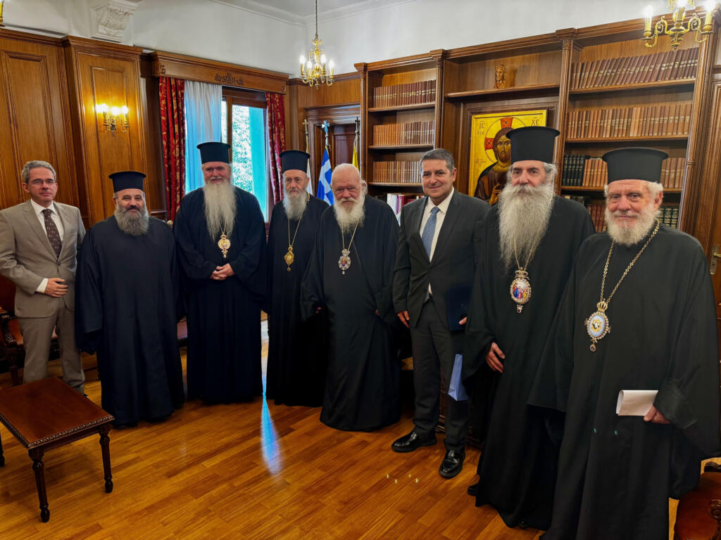 entoni-drastiriotita-tis-dis-gia Έντονη δραστηριότητα της ΔΙΣ για τον μήνα Ιούνιο- Συναντήσεις Αρχιεπισκόπου με τους Υφυπ. Χρήστο Μπουκώρο και Γιώργο Μυλωνάκη