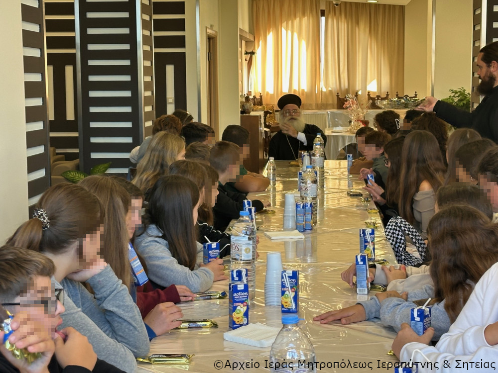 episkepsi-mathiton-tou-gimnasiou-koutsoura Επίσκεψη μαθητών του Γυμνασίου Κουτσουρά στον Μητροπολίτη Ιεραπύτνης