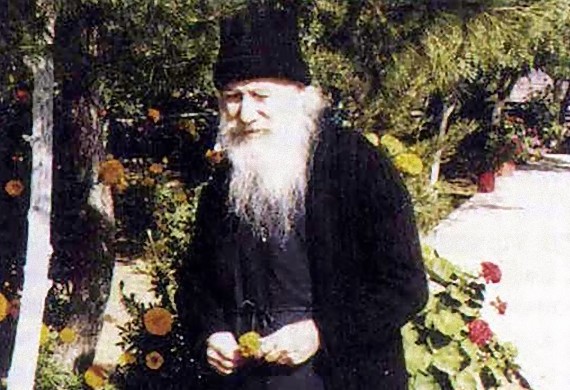 episkepsi-ston-thaymatourgo-agio-porfyrio Άγιος Πορφύριος Καυσοκαλυβίτης: Όλα έχουν τον σκοπό τους