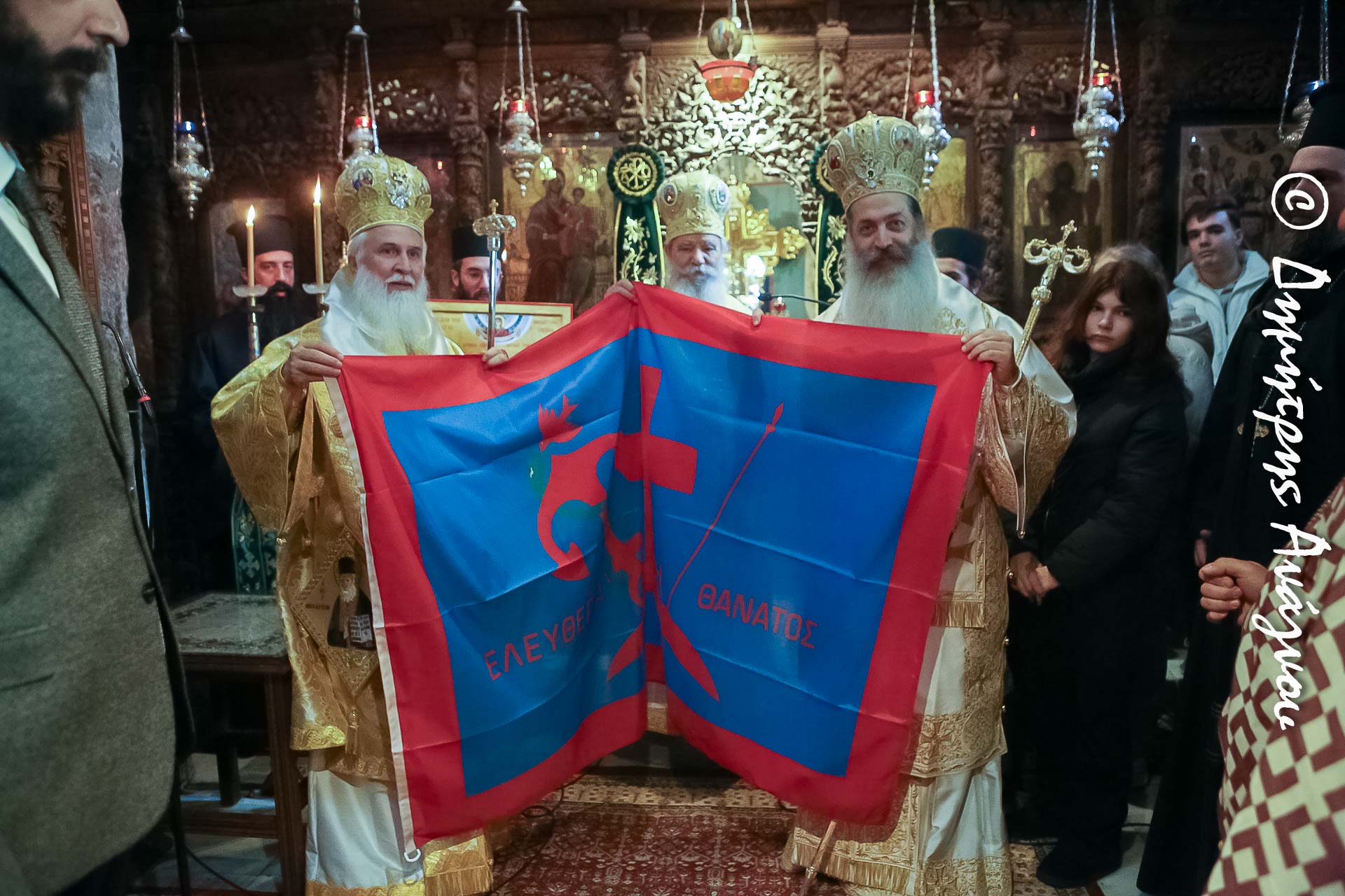 fthiotidos-simeon-i-simea-ton Φθιώτιδος Συμεών: «Η σημαία των Σπετσών θα ανεμίζει και στην Ρούμελη!»