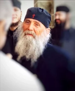 Γέροντας Ἐφραίμ: «Θυμὸς καὶ βλασφημία… γιατί;»