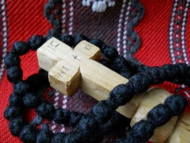 i-dinami-tis-efchis-me Η δύναμη της Ευχής με το κομποσχοίνι