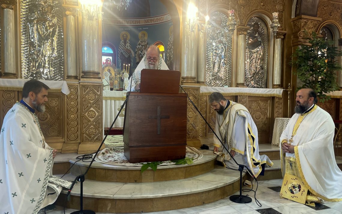 i-eorti-tis-pentikostis-ston Η εορτή της Πεντηκοστής στον Καθεδρικό Ναό Αγίου Ελευθερίου Ελευθερουπόλεως
