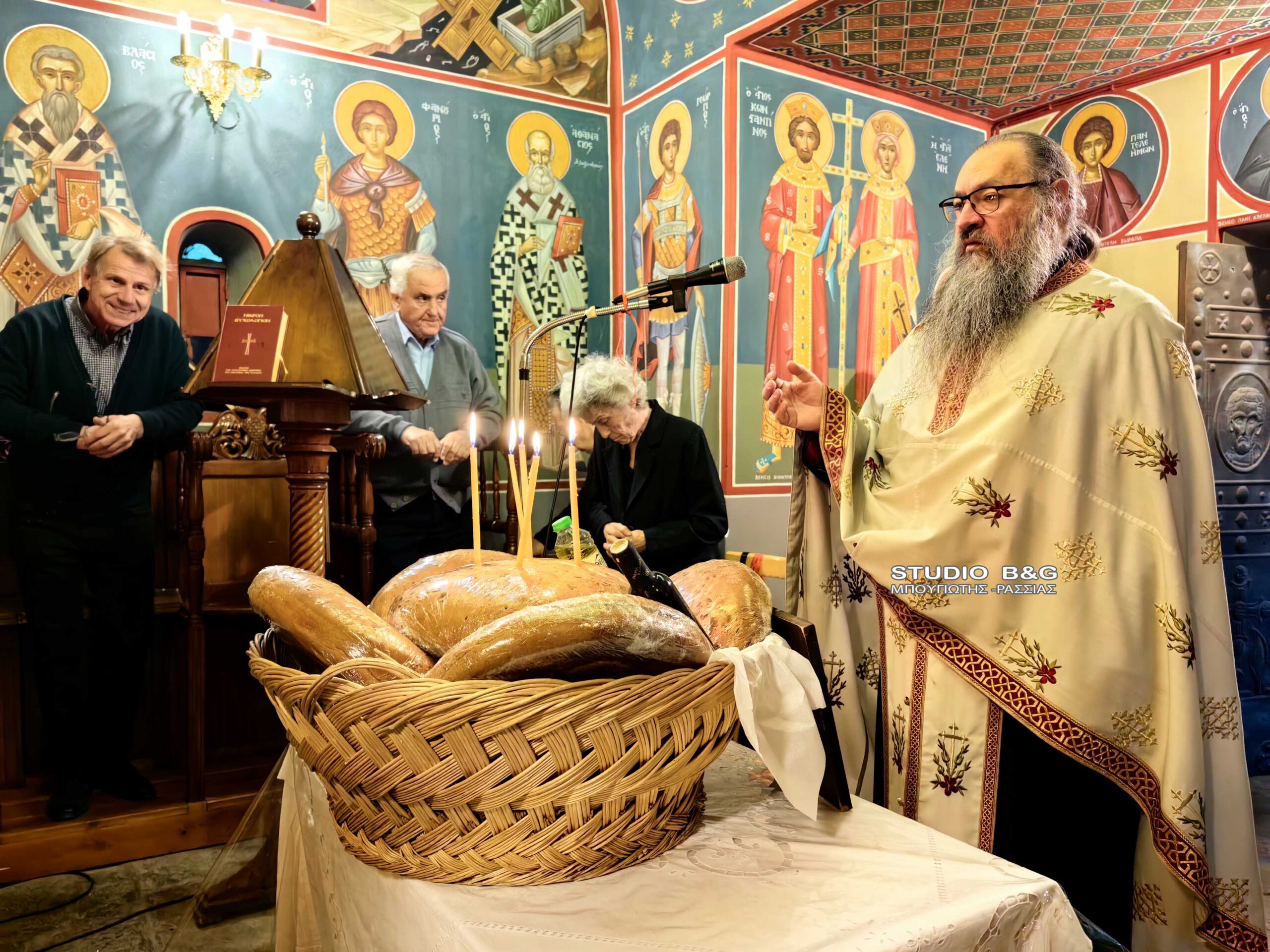 i-eorti-ton-Αgion-Αnargiron Η εορτή των Αγίων Αναργύρων στην Θεσσαλονίκη- Δωρεά Ασθενοφόρου από την Ι. Μητρόπολη Θεσσαλονίκης