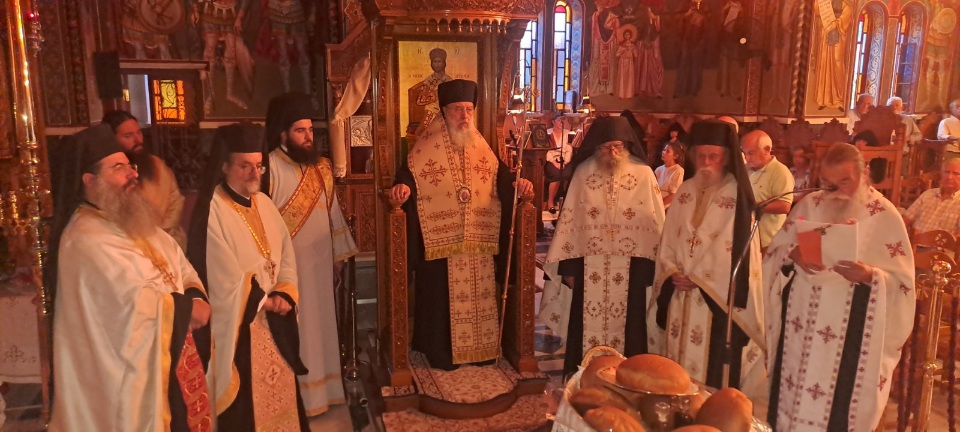 i-eorti-ton-Αgion-minodoras-1 Η εορτή των Αγίων Μηνοδώρας, Νυμφοδώρας και Μητροδώρας στο Μαρκόπουλο Αττικής