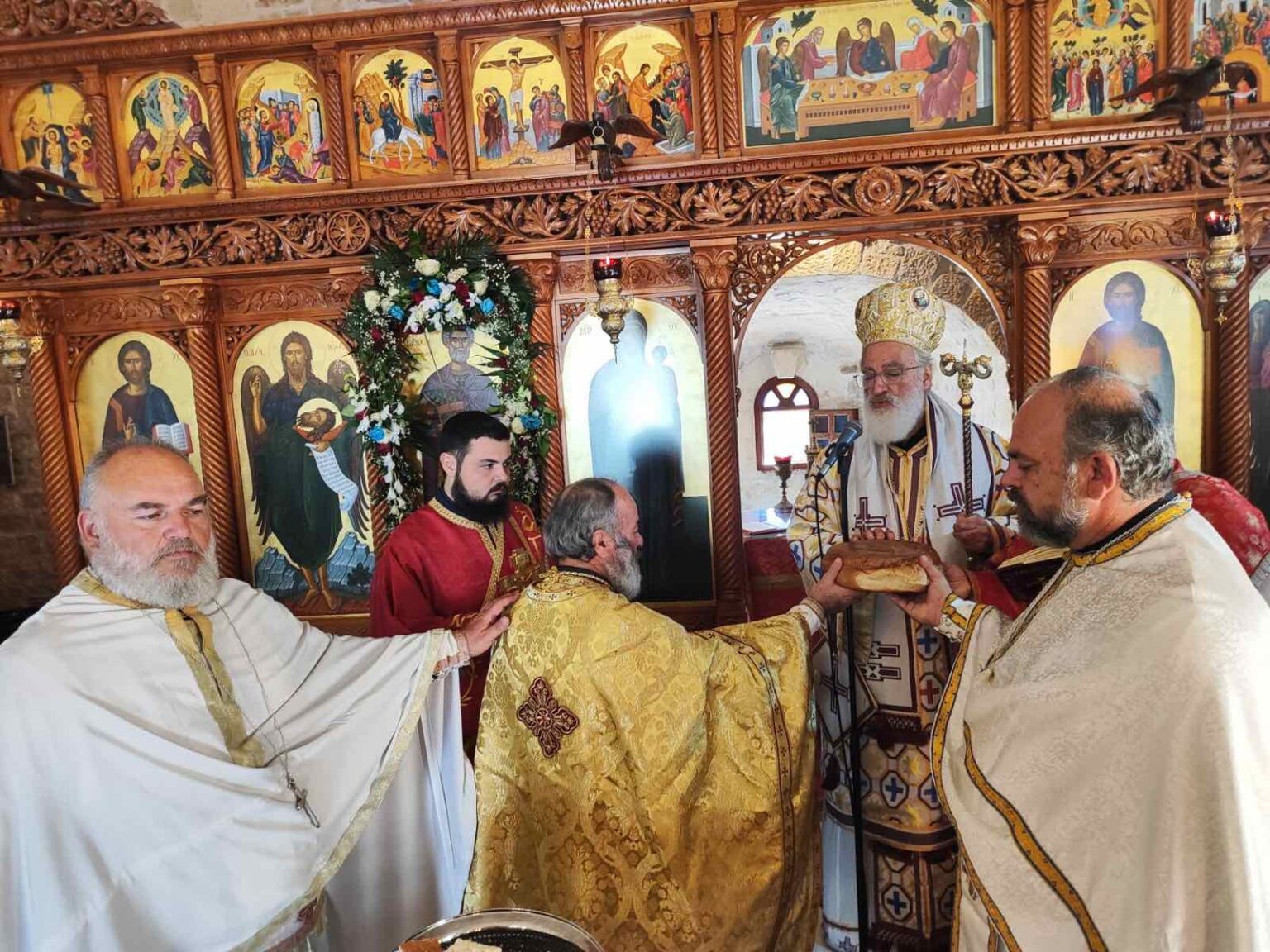 i-eorti-tou-Αgiou-megalomartiros Η εορτή του Αγίου Μεγαλομάρτυρος Μηνά στην Μητρόπολη Αρκαλοχωρίου
