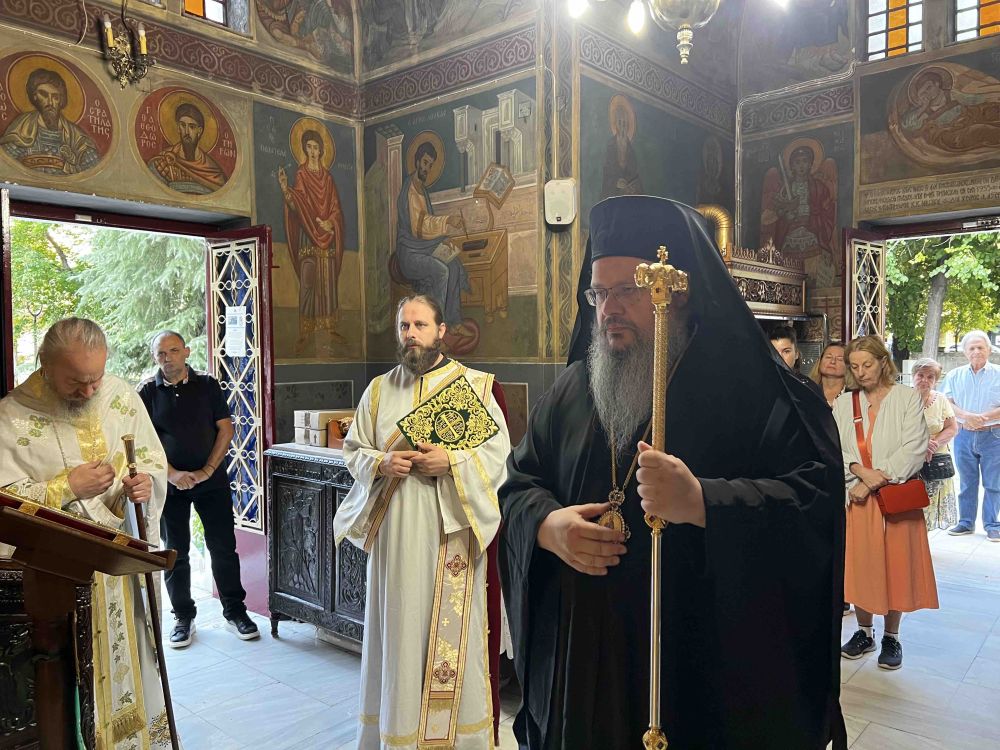 i-eorti-tou-Αgiou-vissarionos Η εορτή του Αγίου Βησσαρίωνος στο Ιερό Παρεκκλήσιο στην πλατεία Λαού