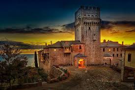 Οι «εραστές» της ησυχίας στο Άγιον Όρος (Βίντεο)