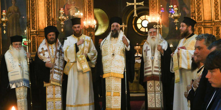 i-exodios-akolouthia-tou-christou Η εξόδιος ακολουθία του Χρήστου Γιανναρά