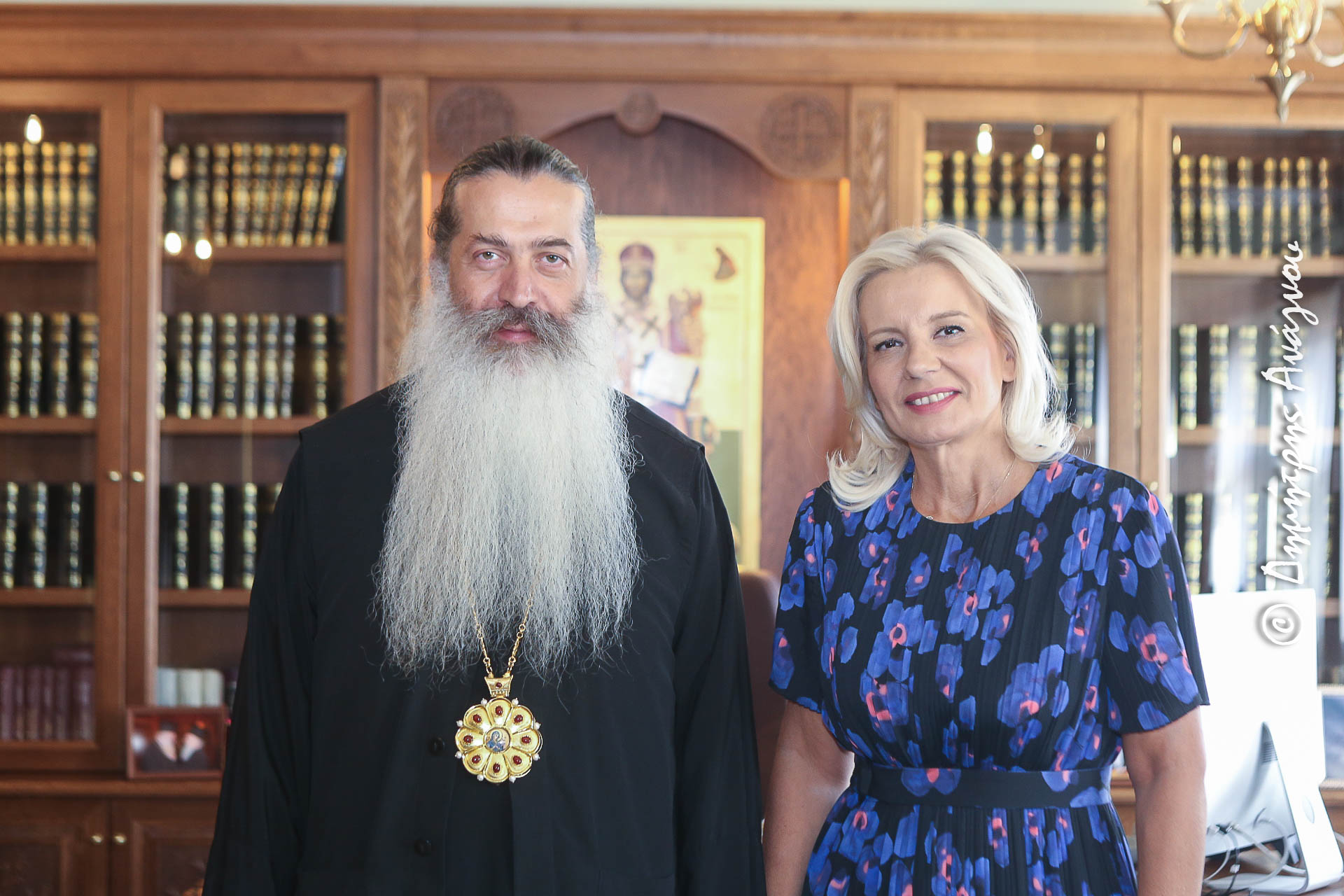 i-grammateas-tis-Αpokentromenis-diikisis Η Γραμματέας της Αποκεντρωμένης Διοίκησης Θεσσαλίας–Στερεάς Ελλάδας στον Μητροπολίτη Φθιώτιδος