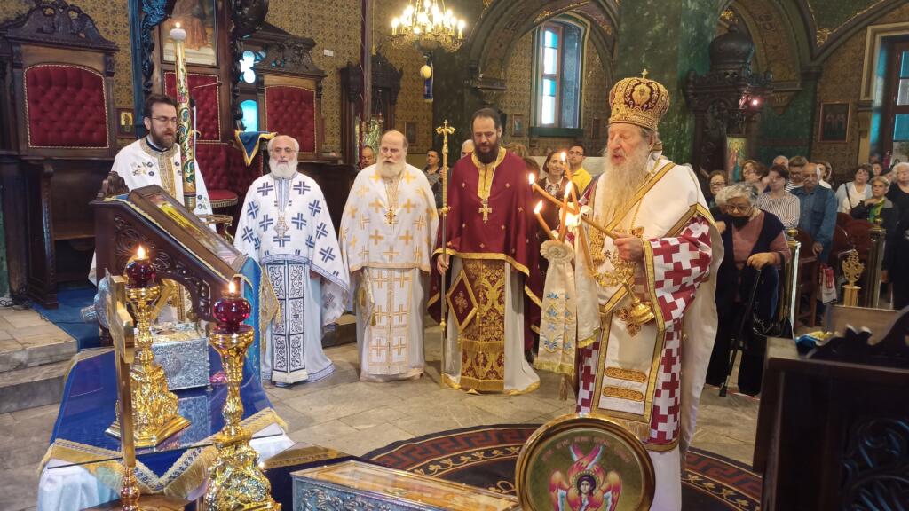 i-kara-tou-Αgiou-prokopiou Η Κάρα του Αγίου Προκοπίου στη Μυτιλήνη για την εορτή του εμβληματικού ναού του Αγίου Θεράποντος.