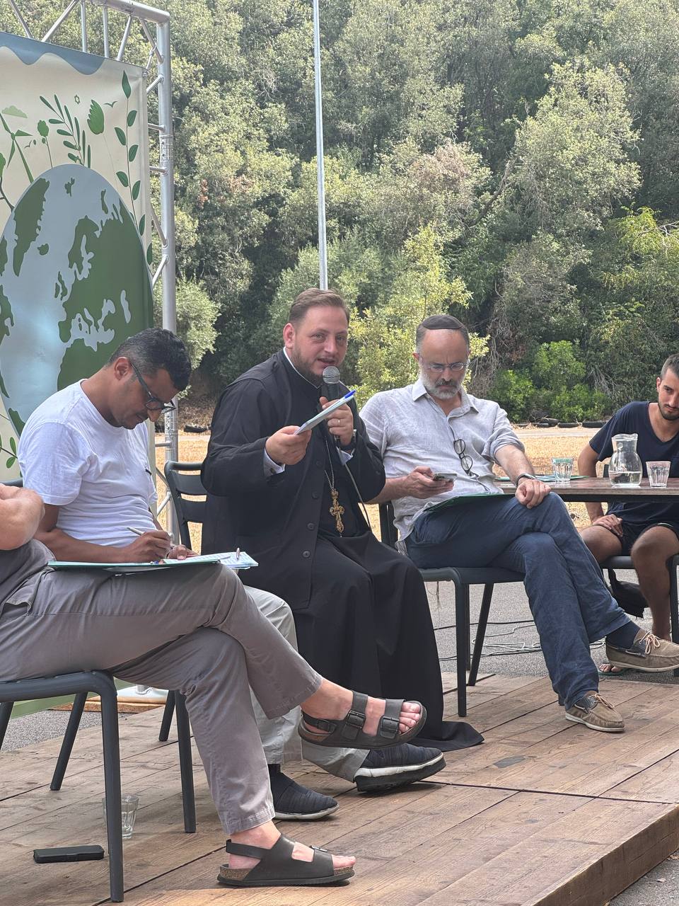 i-mitropoli-italias-simmetiche-sti Η Μητρόπολη Ιταλίας συμμετείχε στη διαθρησκειακή συνάντηση «Η Φροντίδα για το Κοινό μας Σπίτι»