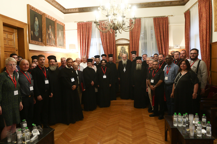 i-sinedri-tou-diethnous-epistimonikou Οι Σύνεδροι του Διεθνούς Επιστημονικού Συνεδρίου Κανονικού Δικαίου στον Αρχιεπίσκοπο