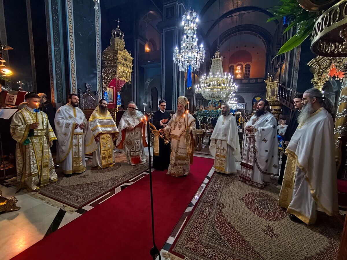 iera-Αgripnia-epi-ti-elefsi Ιερά Αγρυπνία επί τη ελεύσει της Αγίας Ζώνης στην Καρδίτσα
