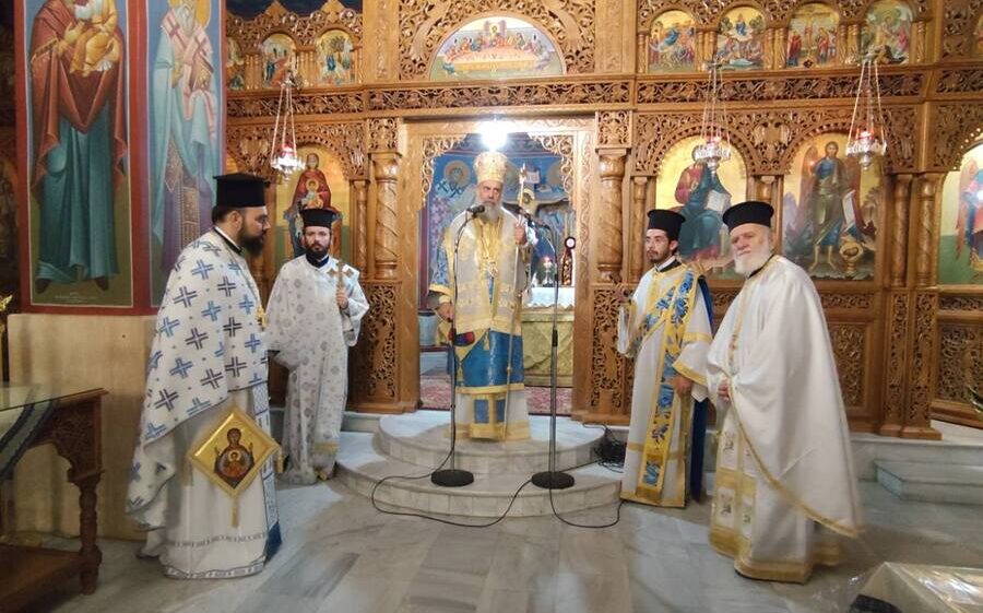 iera-Αgripnia-tou-Αgiou-evangelistou Ιερά Αγρυπνία του Αγίου Ευαγγελιστού Λουκά του Ιατρού στην Ι. Μ. Θεσσαλιώτιδος