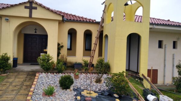 ieres-Αkolouthies-stin-ipo-sistasi Ιερές Ακολουθίες στην υπό σύσταση Ιερά Μονή Αγίων Πάντων (πρ. Χαρίσειο Ίδρυμα) κατά το μήνα Αύγουστο