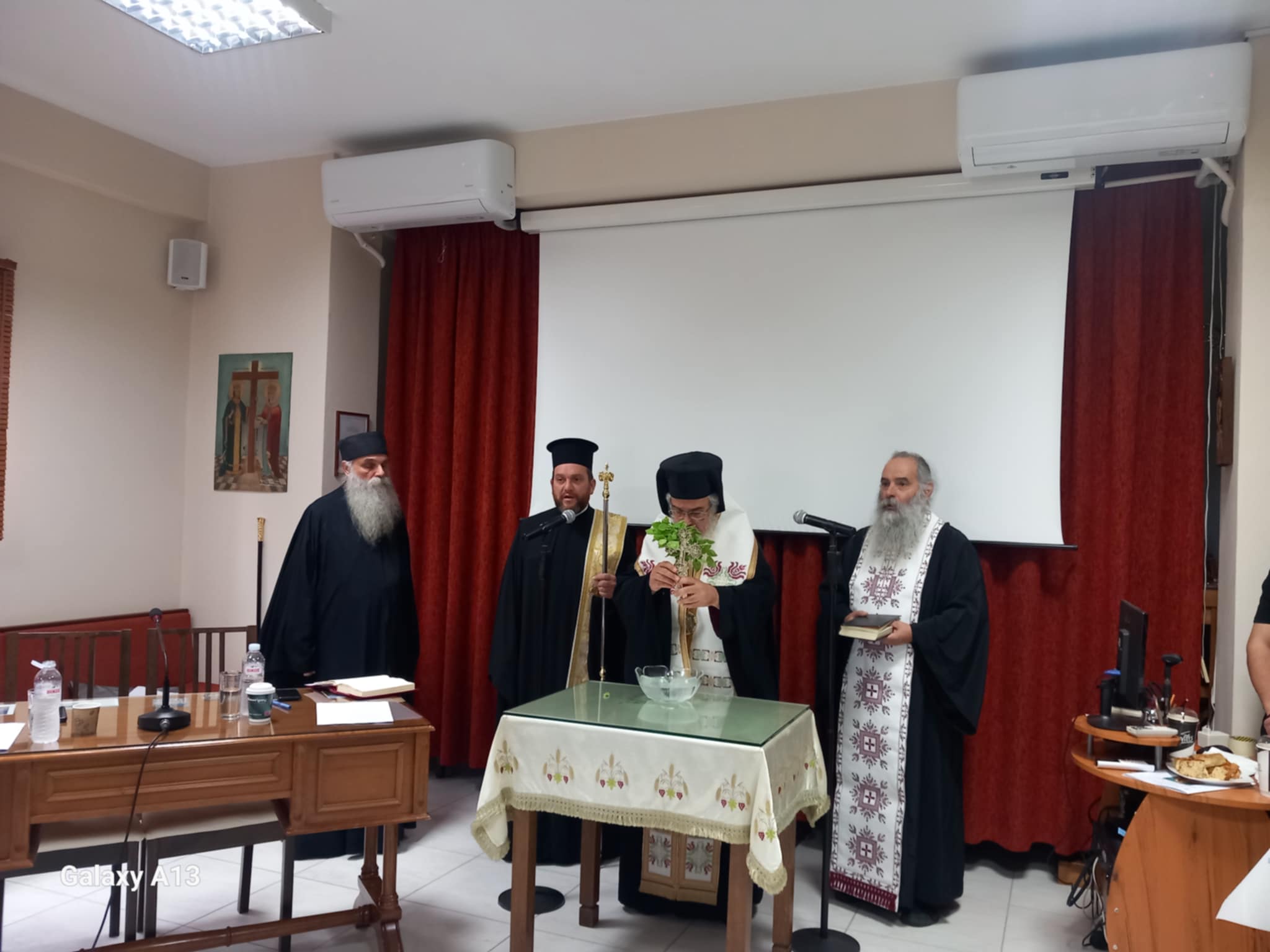 imerida-katichiton-ke-iereon-neotitas-1 Ημερίδα Κατηχητών και Ιερέων Νεότητας της Ι. Μητροπόλεως Πρεβέζης