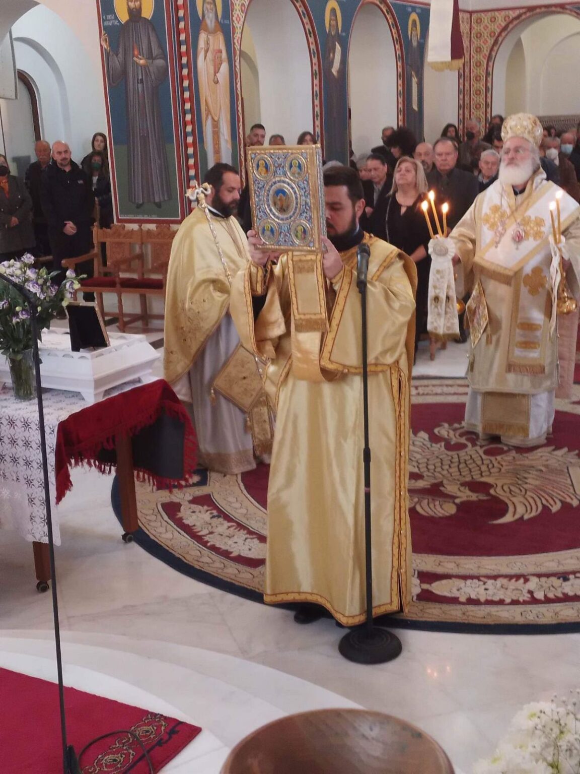 Ο Αρκαλοχωρίου λειτούργησε στον Ι.Ν. Αγ. Ανδρέου Αρχιεπισκόπου Κρήτης (ΦΩΤΟ)