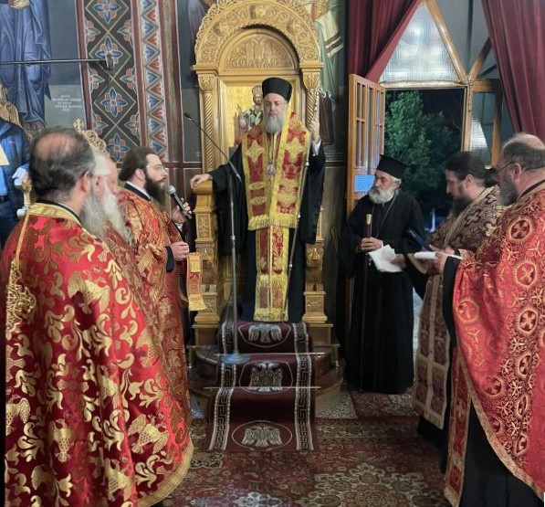 ipodochi-ierou-lipsanou-tou-Αgiou Υποδοχή Ιερού Λειψάνου του Αγίου Γεωργίου στον Πύργο Τρικάλων