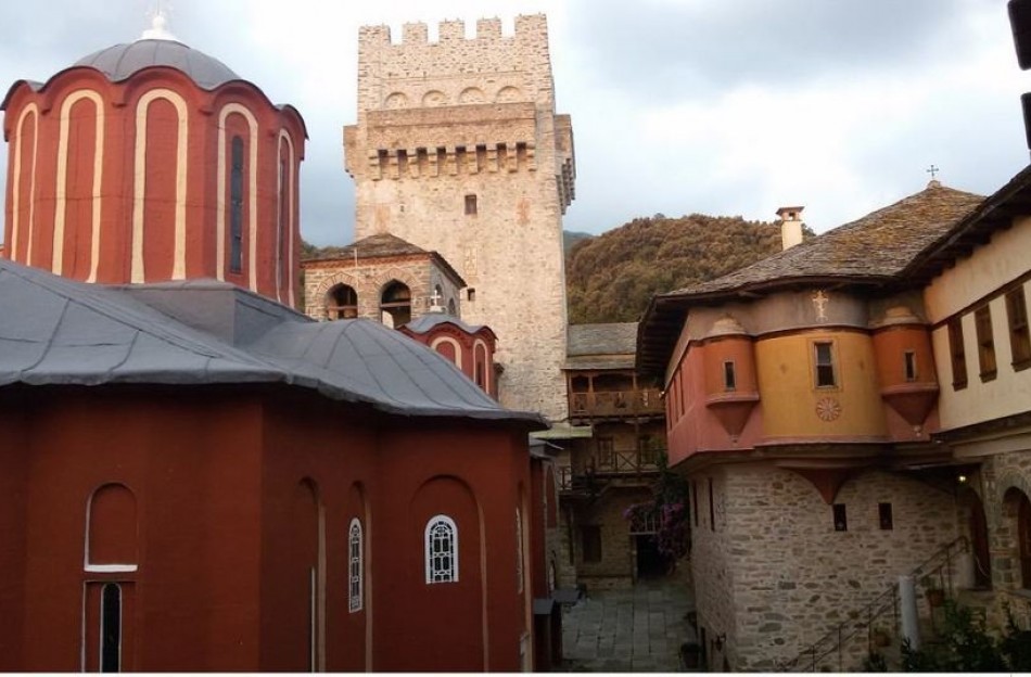 Και είχαν την τέχνη πολλά να λέγουν, χωρίς να λένε τίποτε…