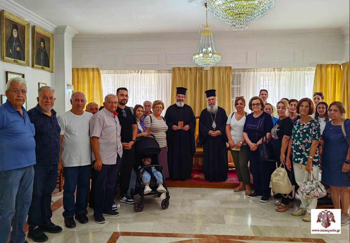 kiprii-proskinites-ke-o-episkopos Κύπριοι προσκυνητές και ο Επίσκοπος Μεσαορίας επισκέφθηκαν την Μητρόπολη Μονεμβασίας