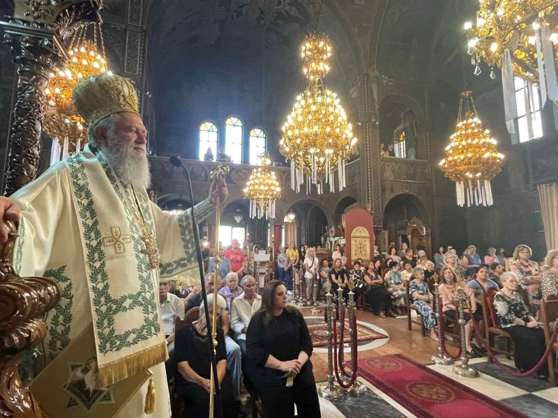 Κυριακή της Πεντηκοστής στην Χαλκίδα